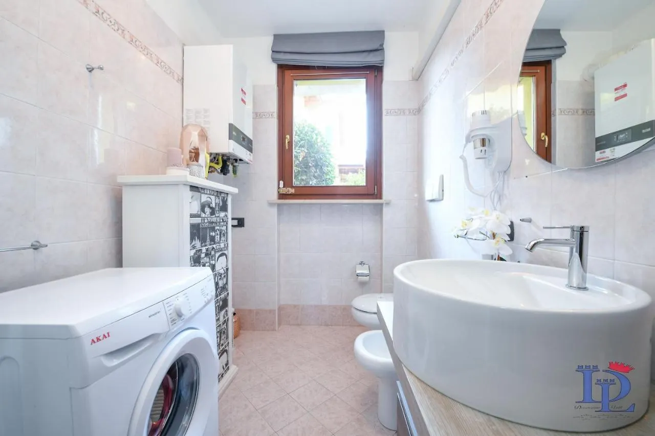 Desenzanoloft Official Partner Marriott Homes & Villas - Luxury Suite With Jacuzzi And Garden Desenzano del Garda
